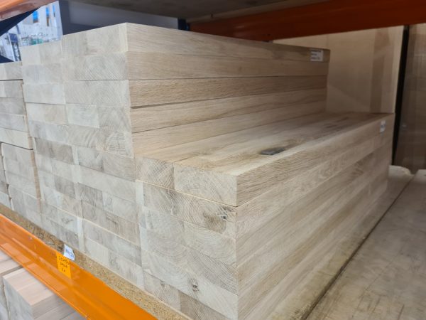 Massief eiken wandplank met rechte kant 40 mm