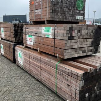 Hardhout