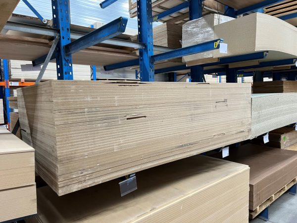 MDF 18 mm 122x244 cm