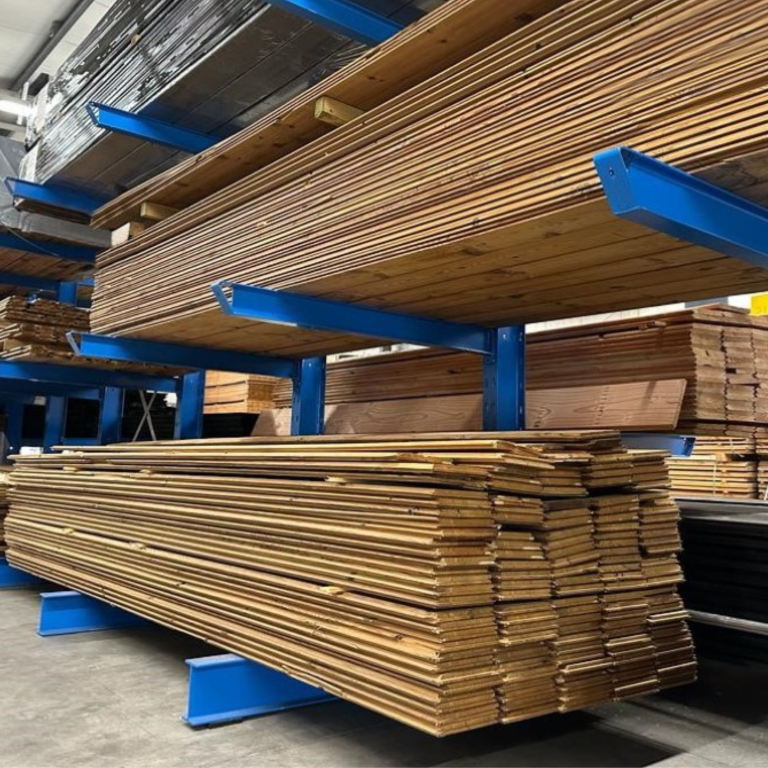 Thermisch gemodificeerd hout
